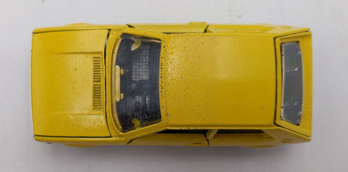 Schuco 301662 1:43 Scale Audi 50 - Yellow VG