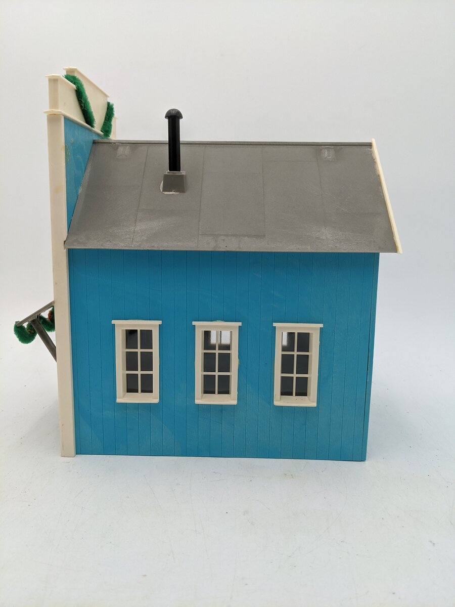 Piko 62200 G Santa's Workshop Building Kit VG