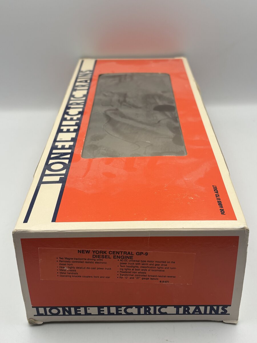 Lionel 6-8477 O Gauge New York Central GP9 Diesel Locomotive w/Horn #8477 EX/Box