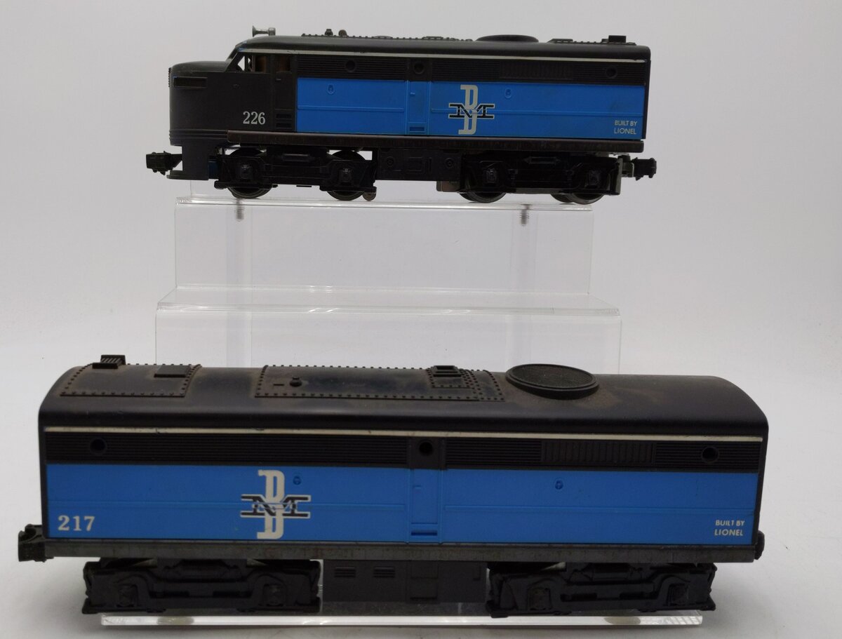 Lionel 217 Vintage O Boston & Maine Alco A&B Diesel Locomotive Set EX