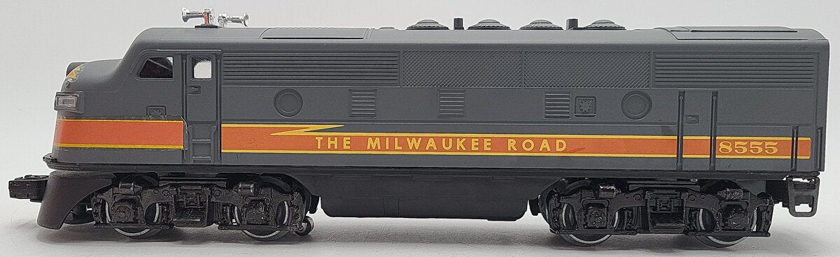 Lionel 6-8555 O Gauge Milwaukee Road F-3 Powered A Unit Diesel Locomotive EX/Box