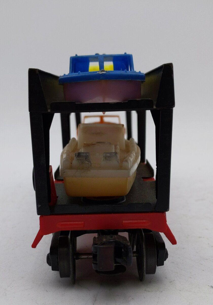Lionel 6416 Vintage O Boat Loader with 4 Boats VG