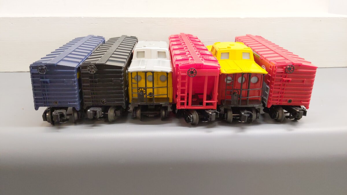 Lionel O Assorted Freight Cars 9288, 9754, 9119, 6464425, 9758, 9167[6] EX/Box