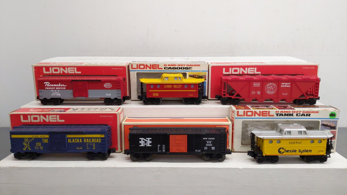 Lionel O Assorted Freight Cars 9288, 9754, 9119, 6464425, 9758, 9167[6] EX/Box