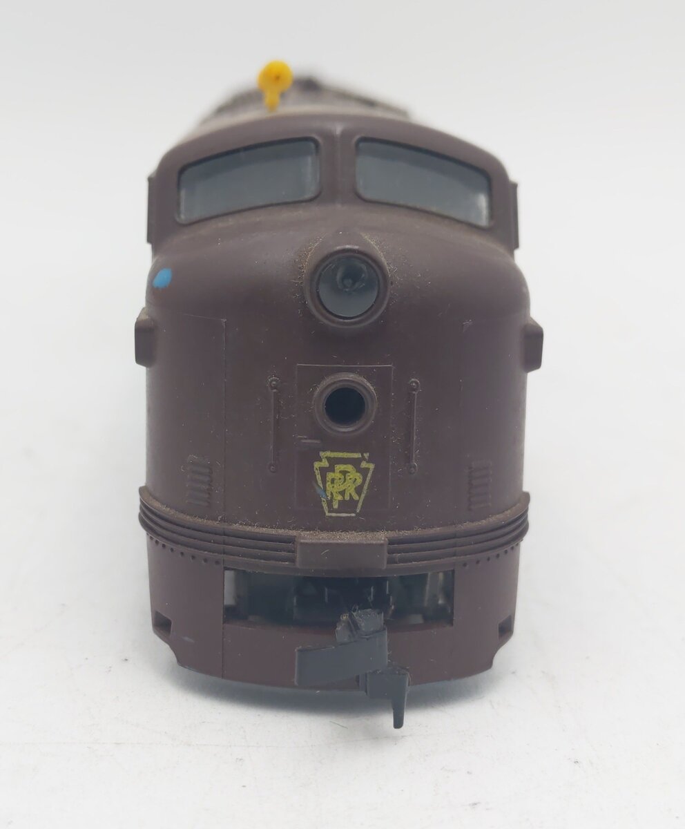 Model Power 912 HO PRR EMD E9 Powered Diesel Locomotive VG/Box