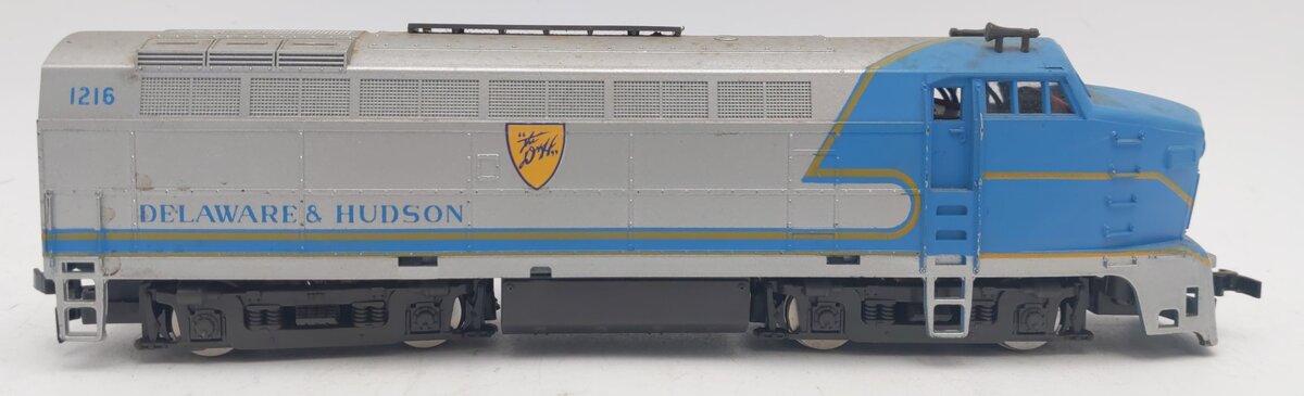 Model Power 725 HO Scale Delaware & Hudson Powered Sharknose Diesel Locomotive EX/Box