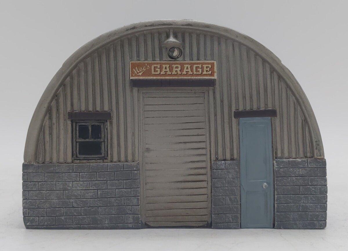 Menards 279-7849 O Gauge Moe's Garage Quonset Hut Assembled EX