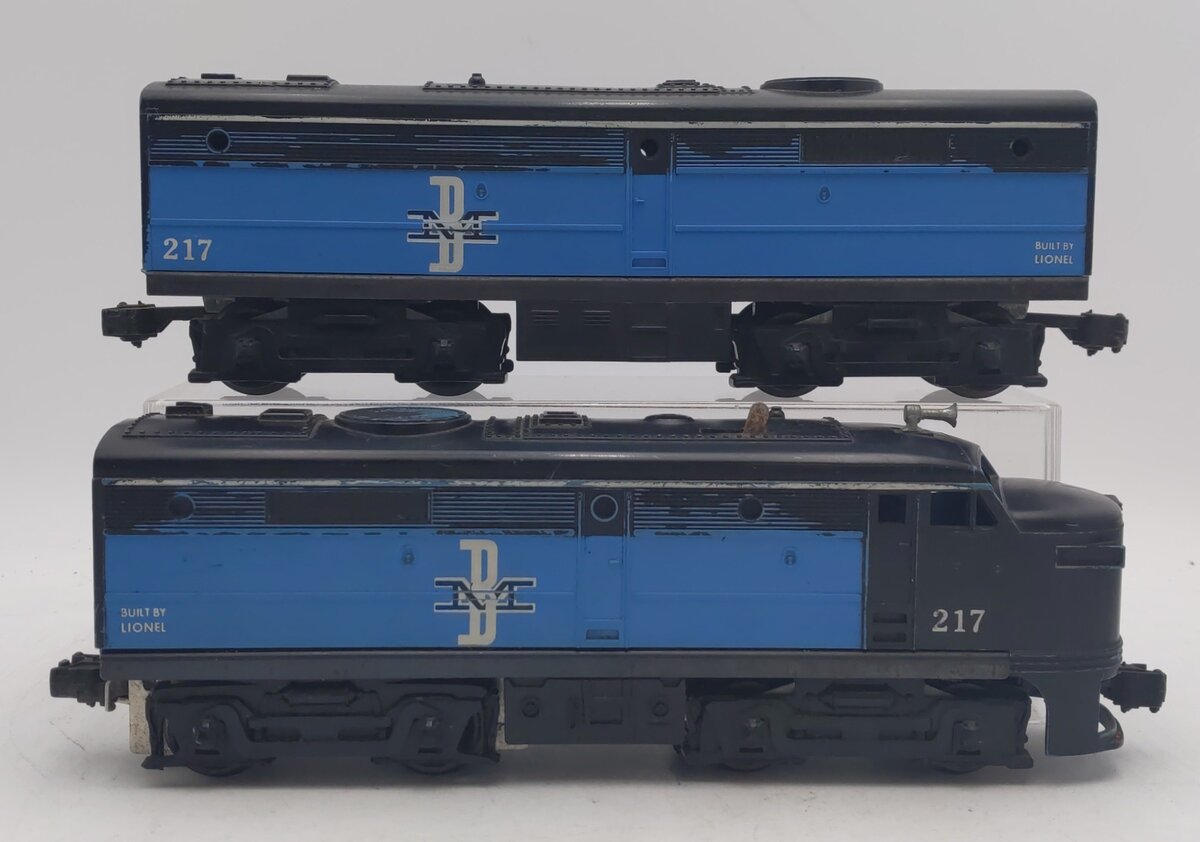 Lionel 217 Vintage O Boston & Maine Alco A&B Diesel Locomotive Set VG