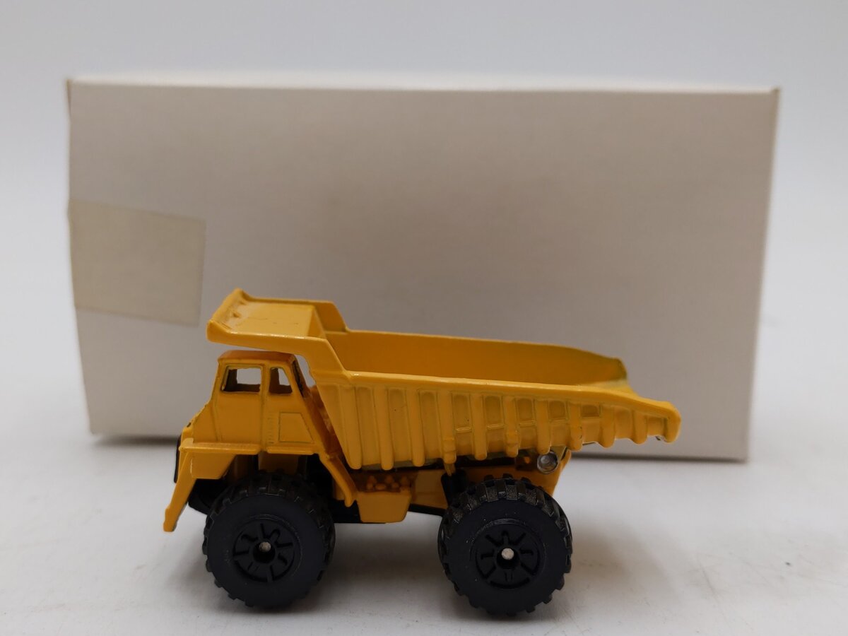 Matchbox 1:43 Scale 1976 Faun Dump Truck VG