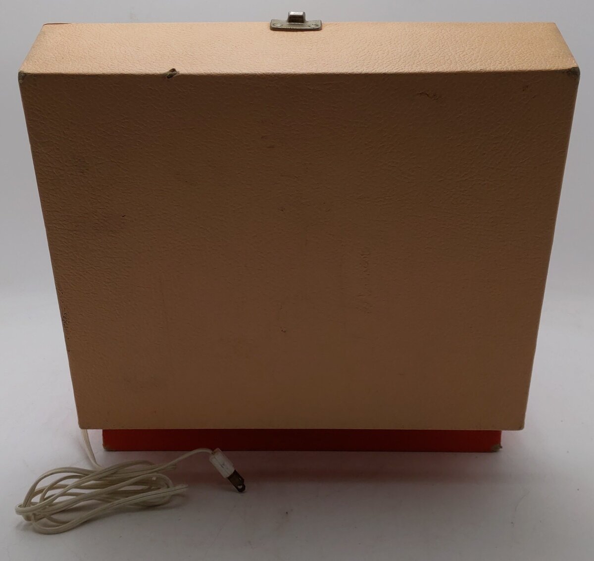 Lionel 42000 Spear-Tone Style 600 Two Speed Electric Phonograph VG