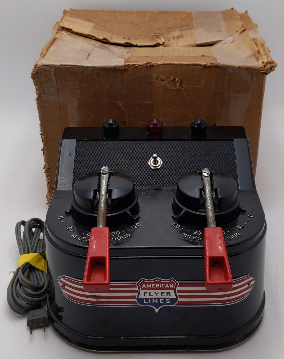 American Flyer 18B Vintage S 190 Watt Transformer - Runs 2 Trains VG/Box