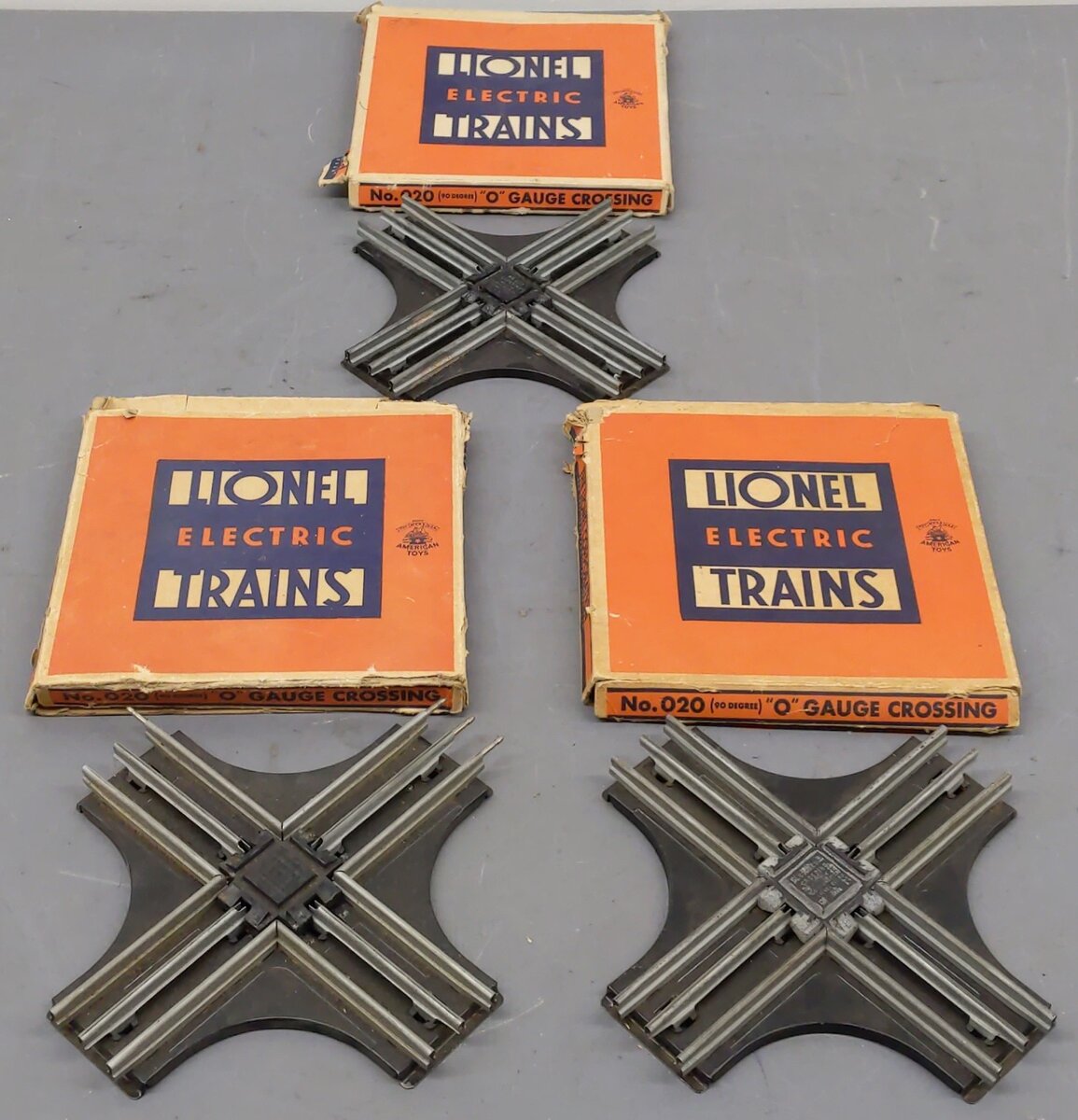 Lionel 020 Vintage O Gauge 90 Degree Crossing (3) VG/Box