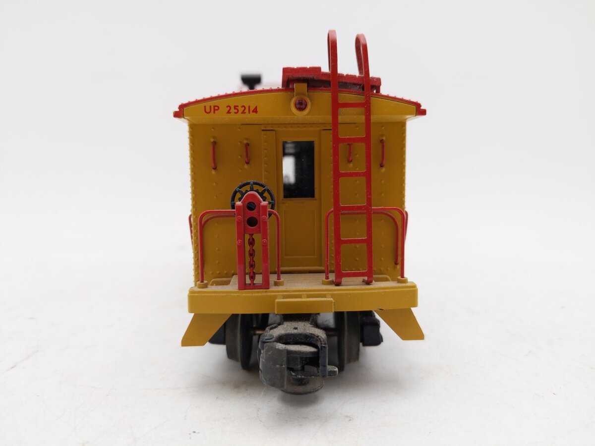 Lionel 6-83184 O Union Pacific Caboose #25214 EX