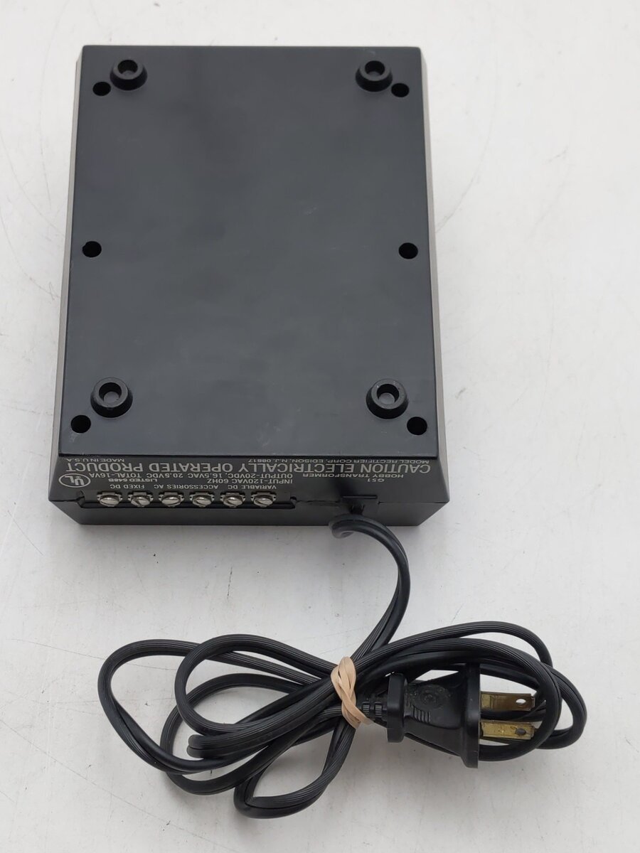 MRC 2500 HO Loco-Motion Tech II Model Train Control EX