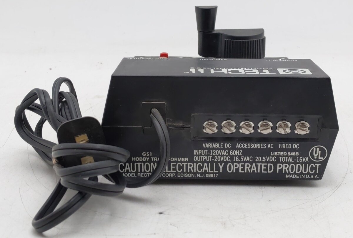 MRC 2500 HO Loco-Motion Tech II Model Train Control EX