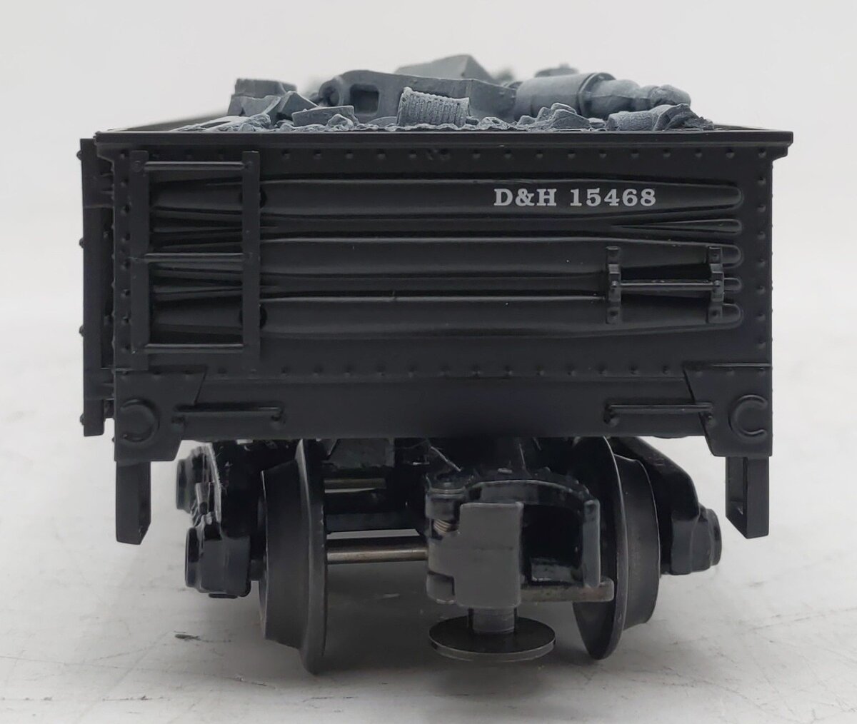 MTH 20-98007 O Gauge D&H Gondola w/Junk Load #15468 EX/Box