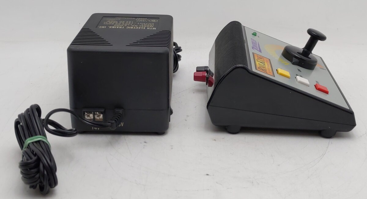 MTH 40-1000 O Z-1000 Hobby Transformer & Controller EX/Box