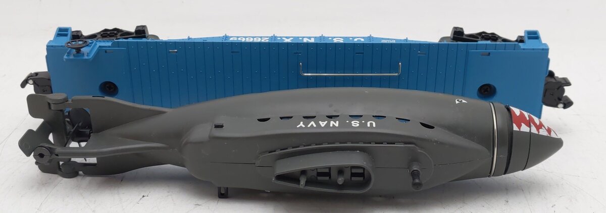 Lionel 6-26669 O US Navy Flatcar With Shark Submarine EX/Box