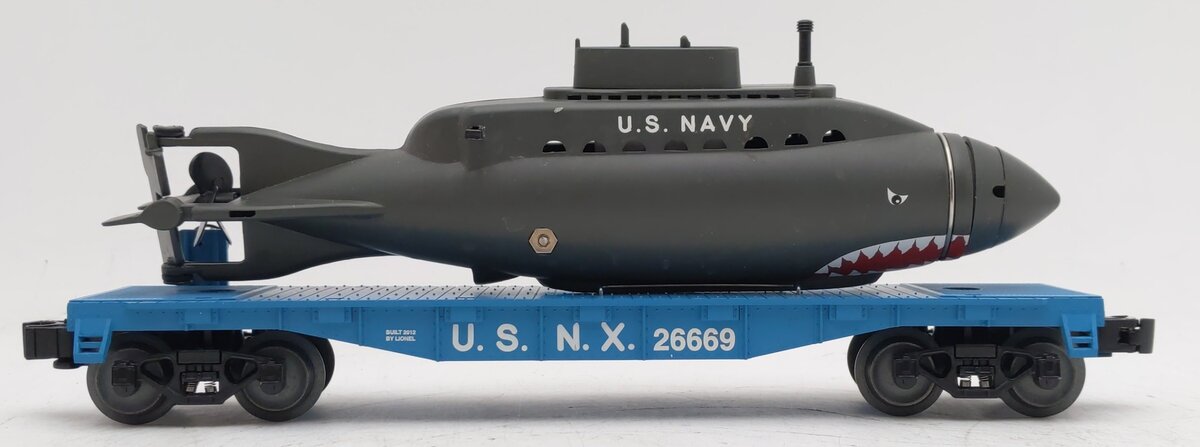 Lionel 6-26669 O US Navy Flatcar With Shark Submarine EX/Box