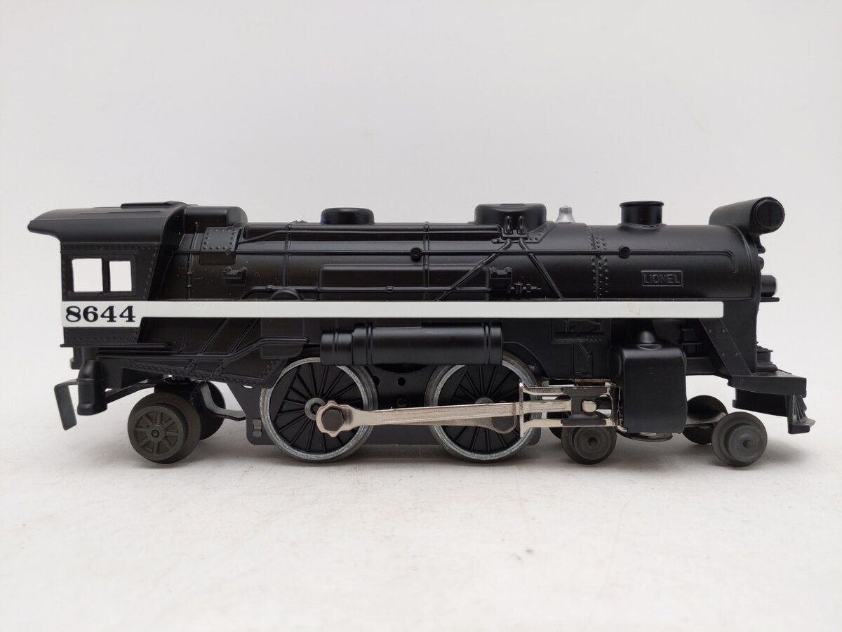 Lionel 6-8644 Santa Fe Steam Locomotive #8644 EX