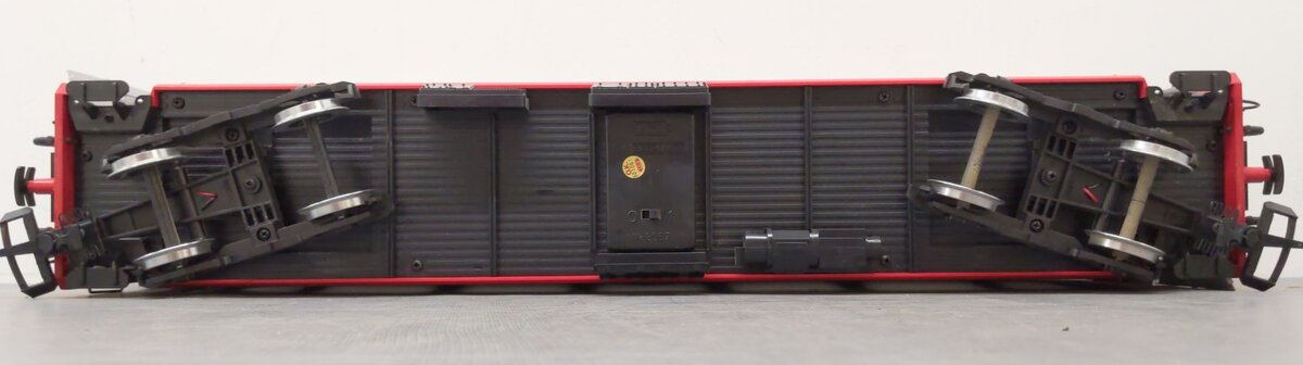 LGB 3067 G Scale Swiss 1st Class Rhatische Bahn Passenger Car (Metal Wheels) LN