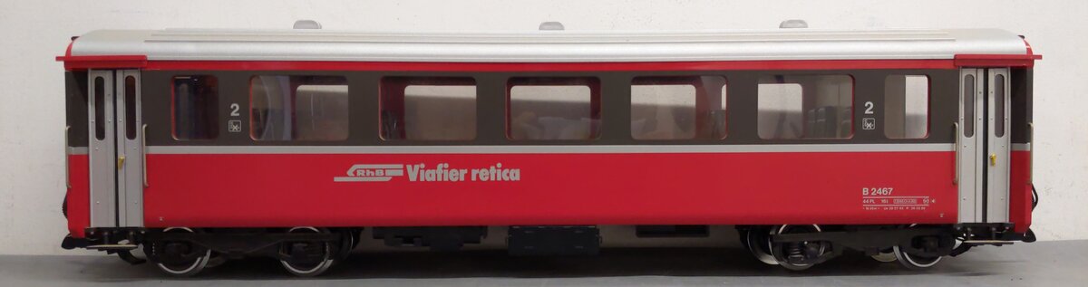 LGB 33670 G Scale RhB Passenger Car - Metal Wheels LN
