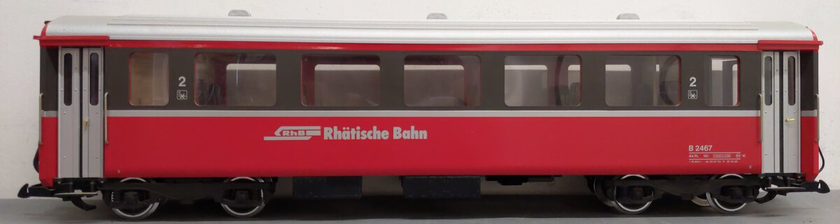 LGB 33670 G Scale RhB Passenger Car - Metal Wheels LN