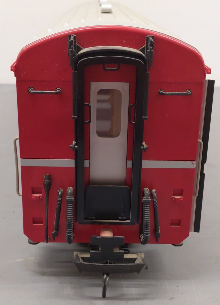 LGB 3069 G Scale RhB Red Baggage Car - Metal Wheels LN