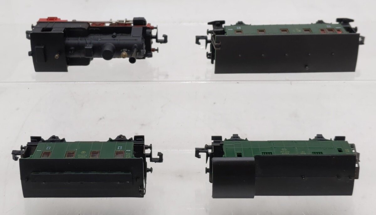 Arnold Rapido 045 N Scale Steam Engine & Passenger Car Starter Set EX/Box