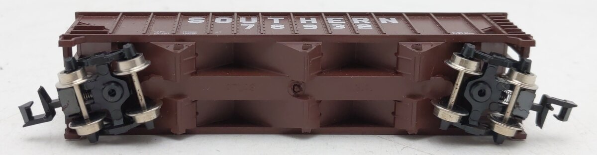 Atlas 3272 N Scale Southern 90 Ton Hopper Car #78932 EX