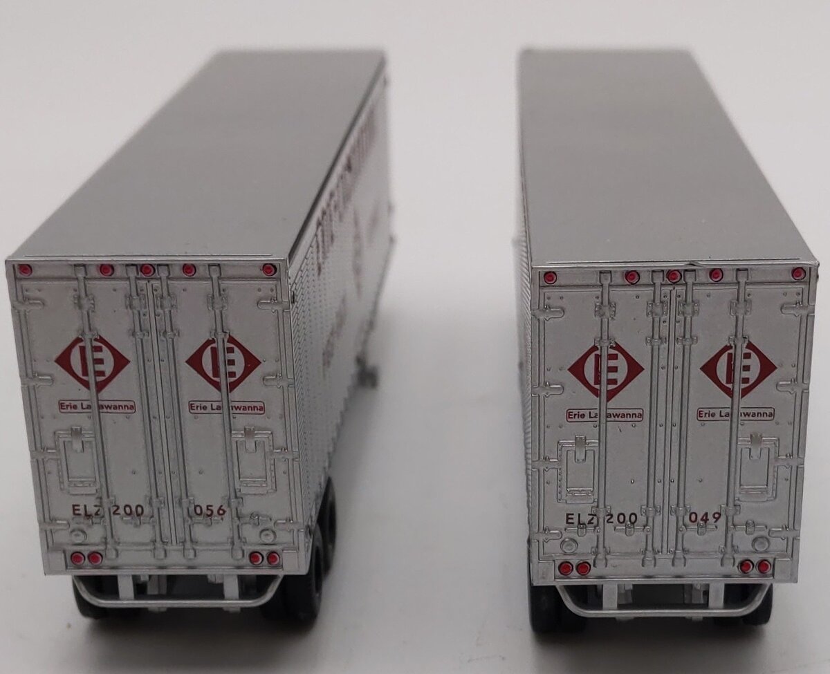 Athearn 70485 HO Scale Erie Lackawanna 40' Trailers (Set of 2) EX/Box