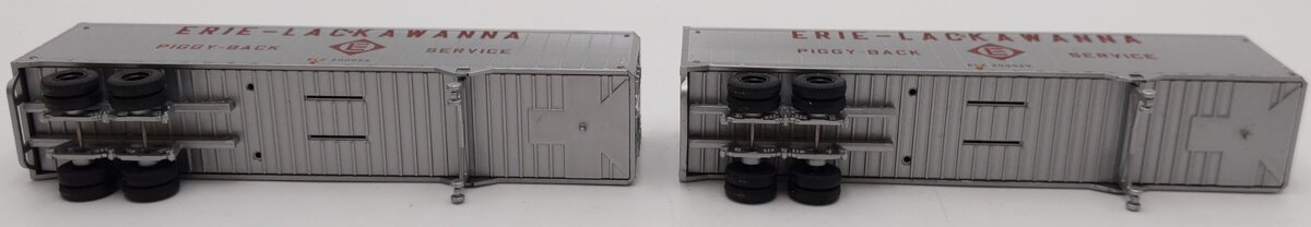 Athearn 70485 HO Scale Erie Lackawanna 40' Trailers (Set of 2) EX/Box