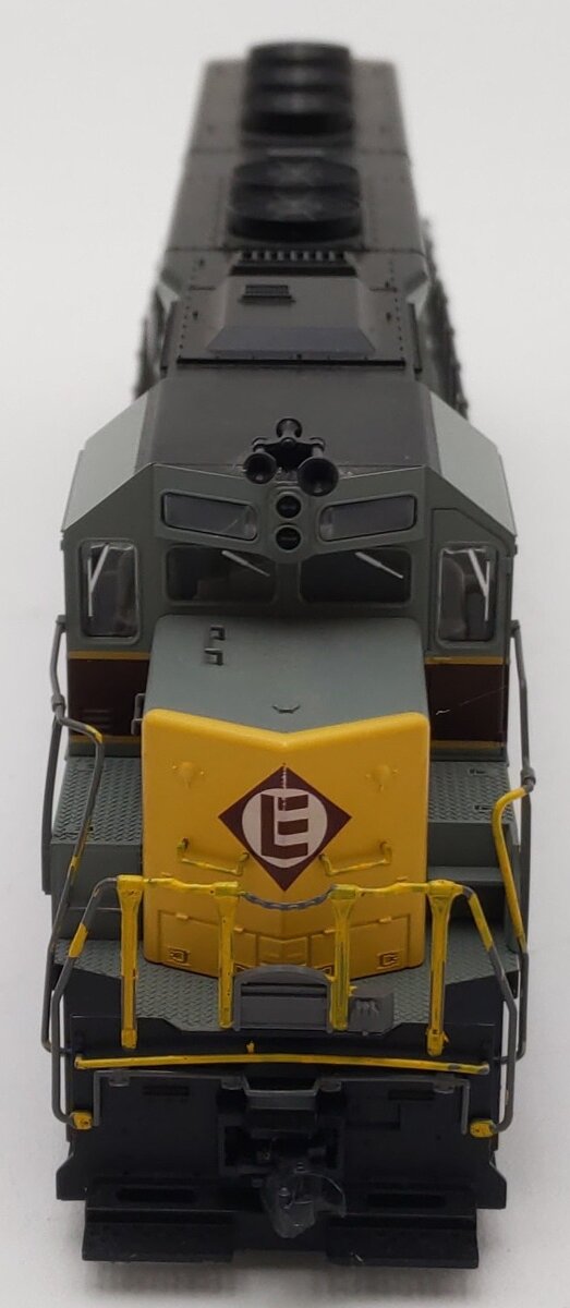 Kato 37-1704 HO Erie Lackawanna EMD SD45 Diesel Locomotive #3613 EX/Box