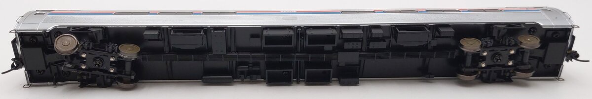 Walthers 920-11240 HO Scale Amtrak 85' Amfleet I Amcafe (Phase II) Passenger Car LN/Box