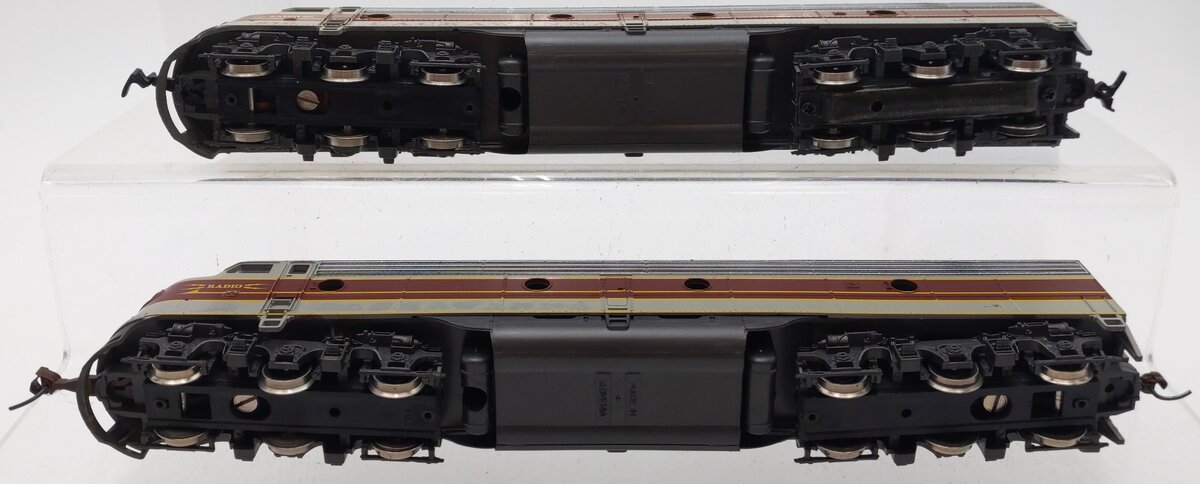 IHC 1972 HO Scale Lackawanna E-8A Diesel AB Set #810/#811/Box