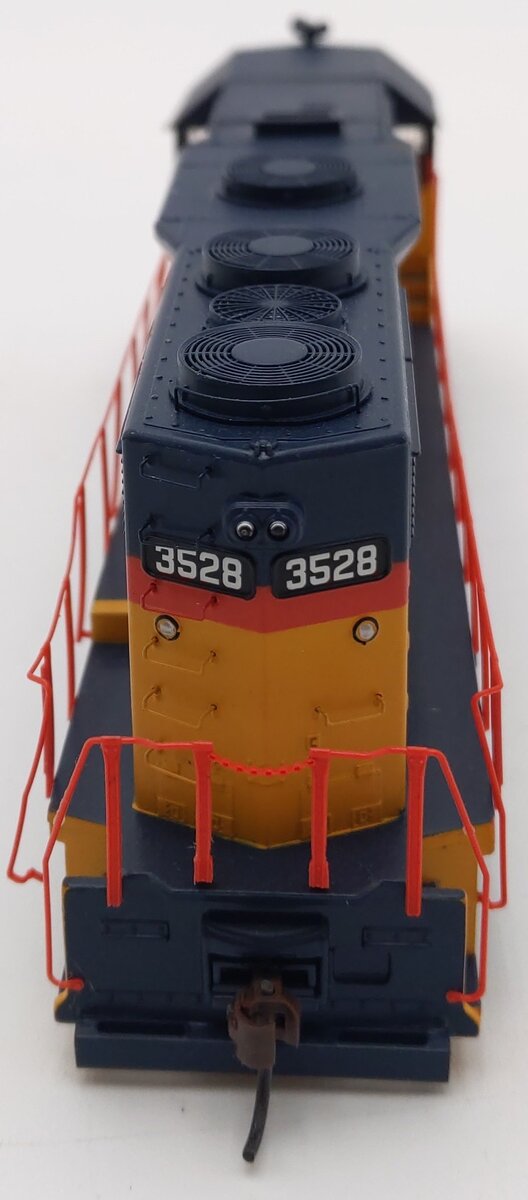Athearn 96062 HO Chessie System/C&O EMD GP35 Diesel Locomotive #3528 EX/Box