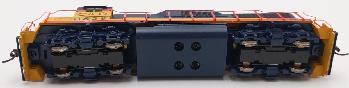 Athearn 96062 HO Chessie System/C&O EMD GP35 Diesel Locomotive #3528 EX/Box