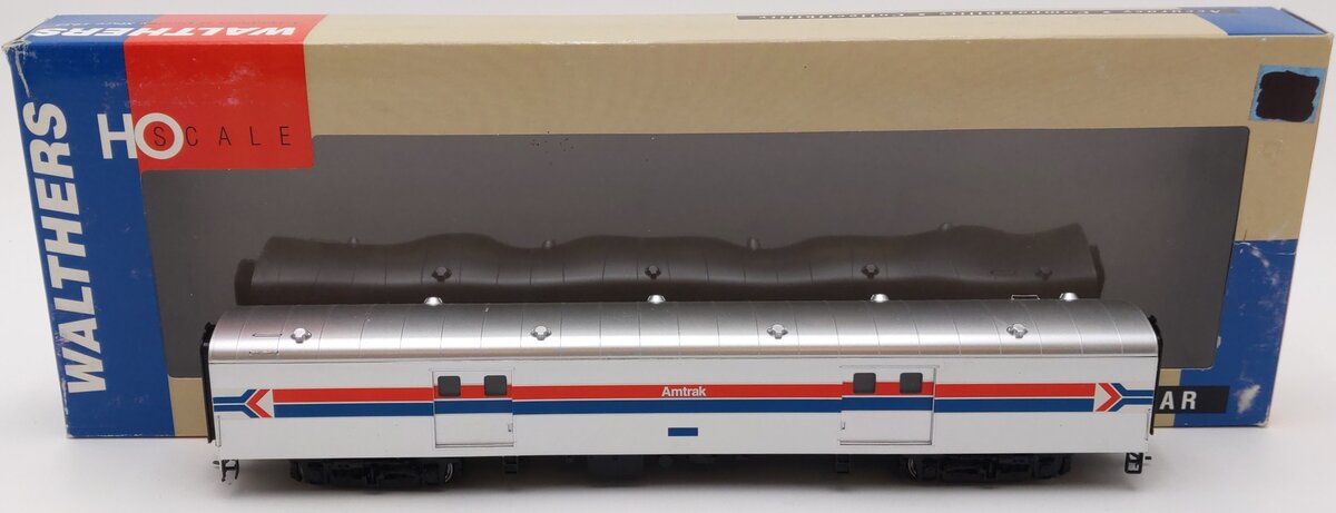 Walthers 932-6804 HO Scale Amtrak Ph1 Pullman-Standard 72' Baggage Car VG/Box