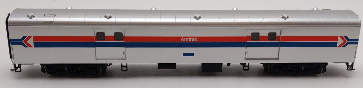 Walthers 932-6804 HO Scale Amtrak Ph1 Pullman-Standard 72' Baggage Car VG/Box