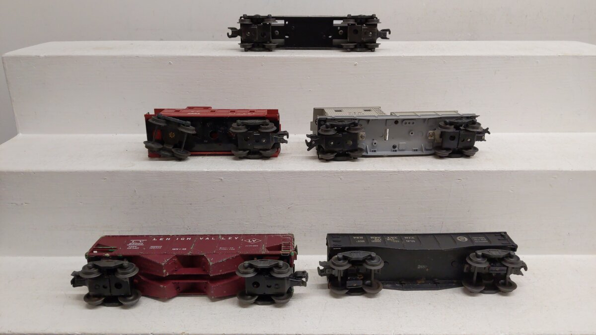 Lionel O Vintage Train Cars 25000, 347000, 576419, Sunoco Tank Car, 6257 [5] VG