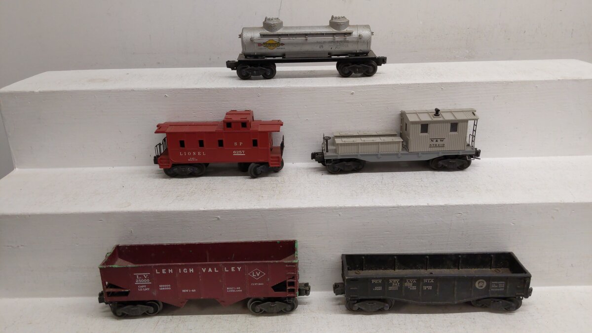 Lionel O Vintage Train Cars 25000, 347000, 576419, Sunoco Tank Car, 6257 [5] VG