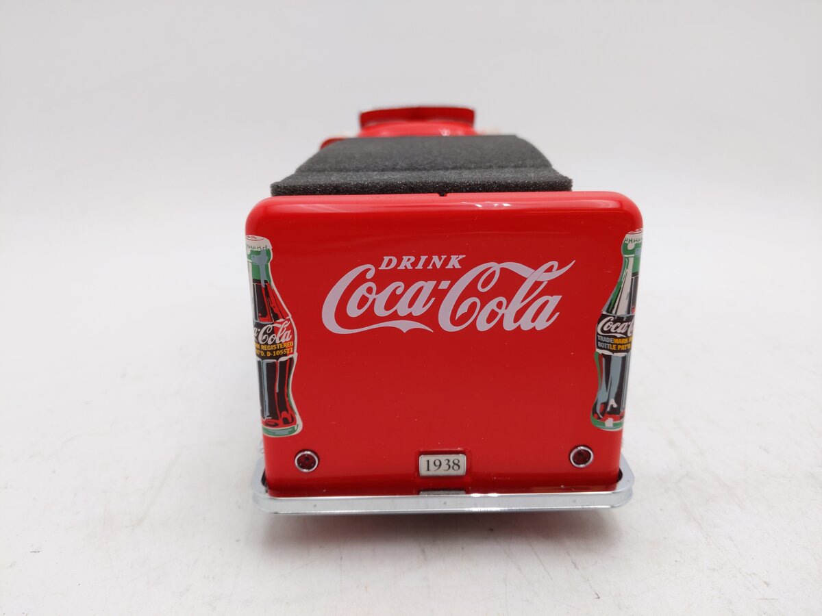 Danbury Mint 1:24 Die-Cast Coca Cola 1938 Delivery Truck LN/Box