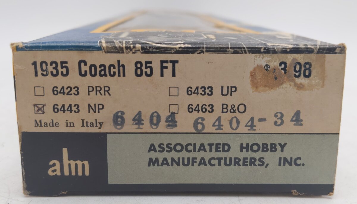 AHM 6443 HO Scale Northern Pacific 1935 Coach Car #6443 EX/Box