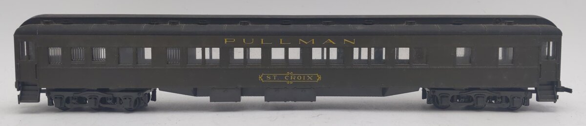 AHM 6370 HO Scale "St. Croix" Pullman Coach Car VG/Box
