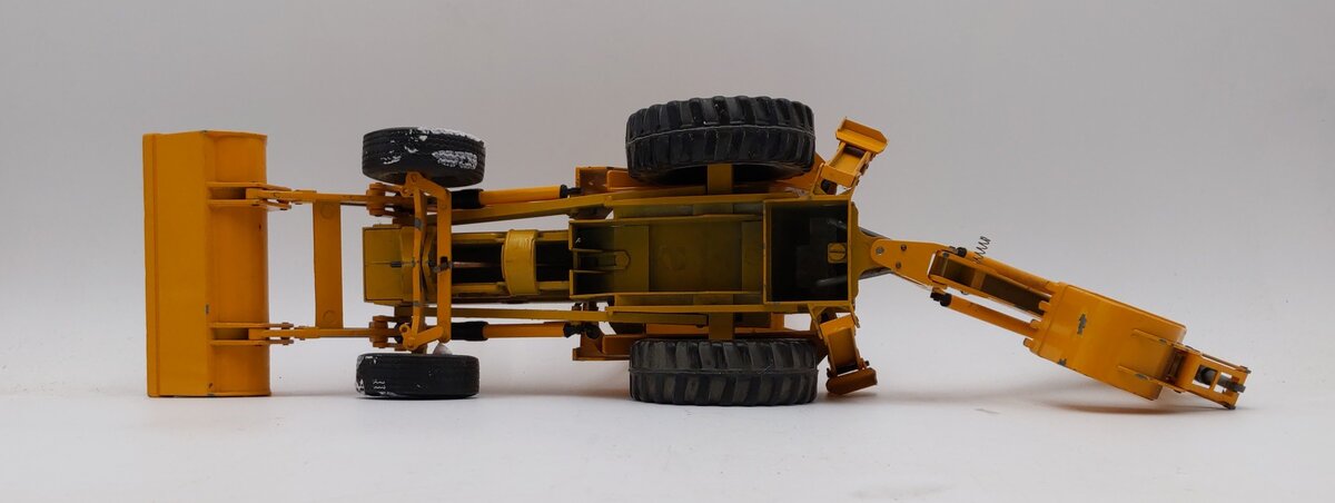 Gescha 1:16 Scale Case 580B Backhoe Loader VG