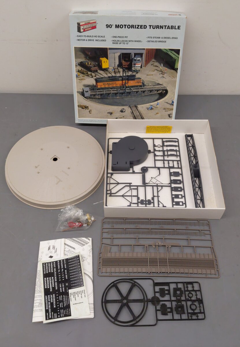 Walthers 933-3135 HO 90' Motorized Turntable Structure Kit EX/Box