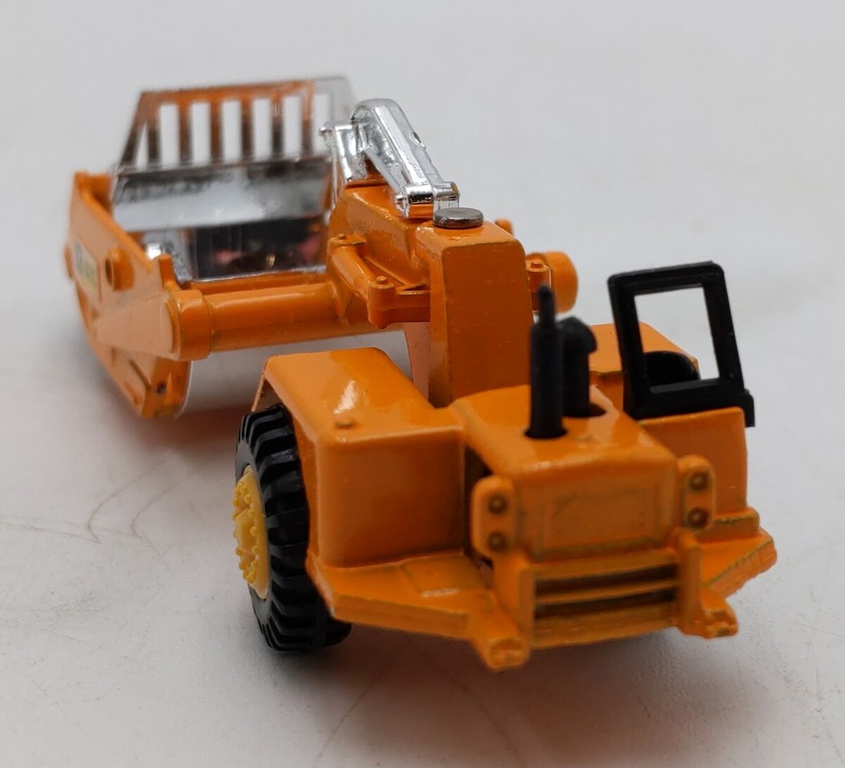 Grip Zechin 1:70 Scale Caterpillar 621 Motorscraper model No.36 LN/Box