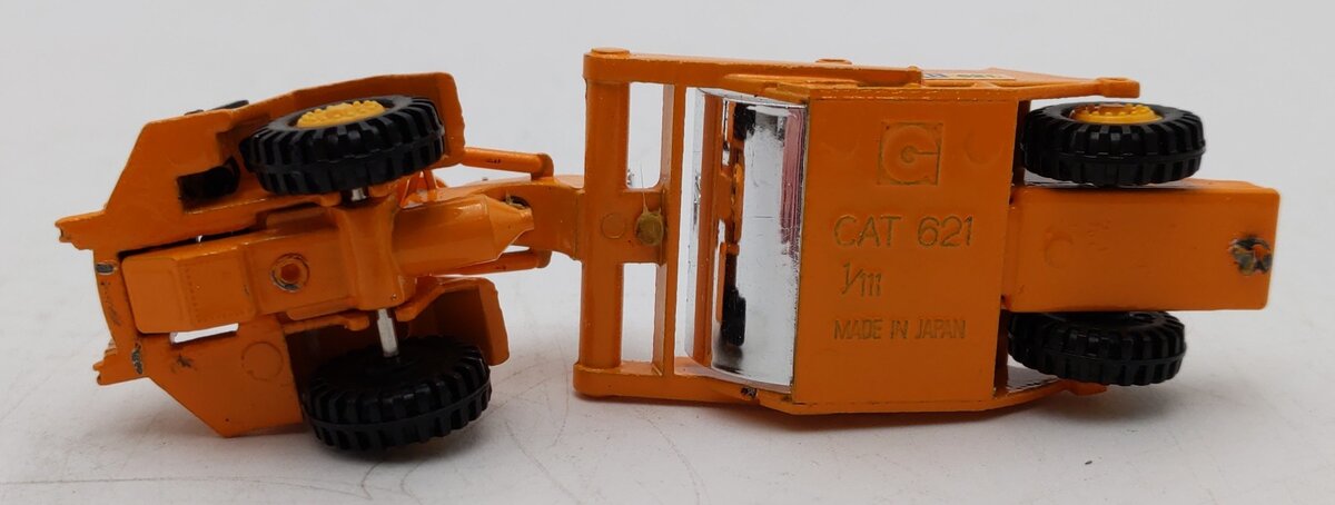 Grip Zechin 1:70 Scale Caterpillar 621 Motorscraper model No.36 LN/Box