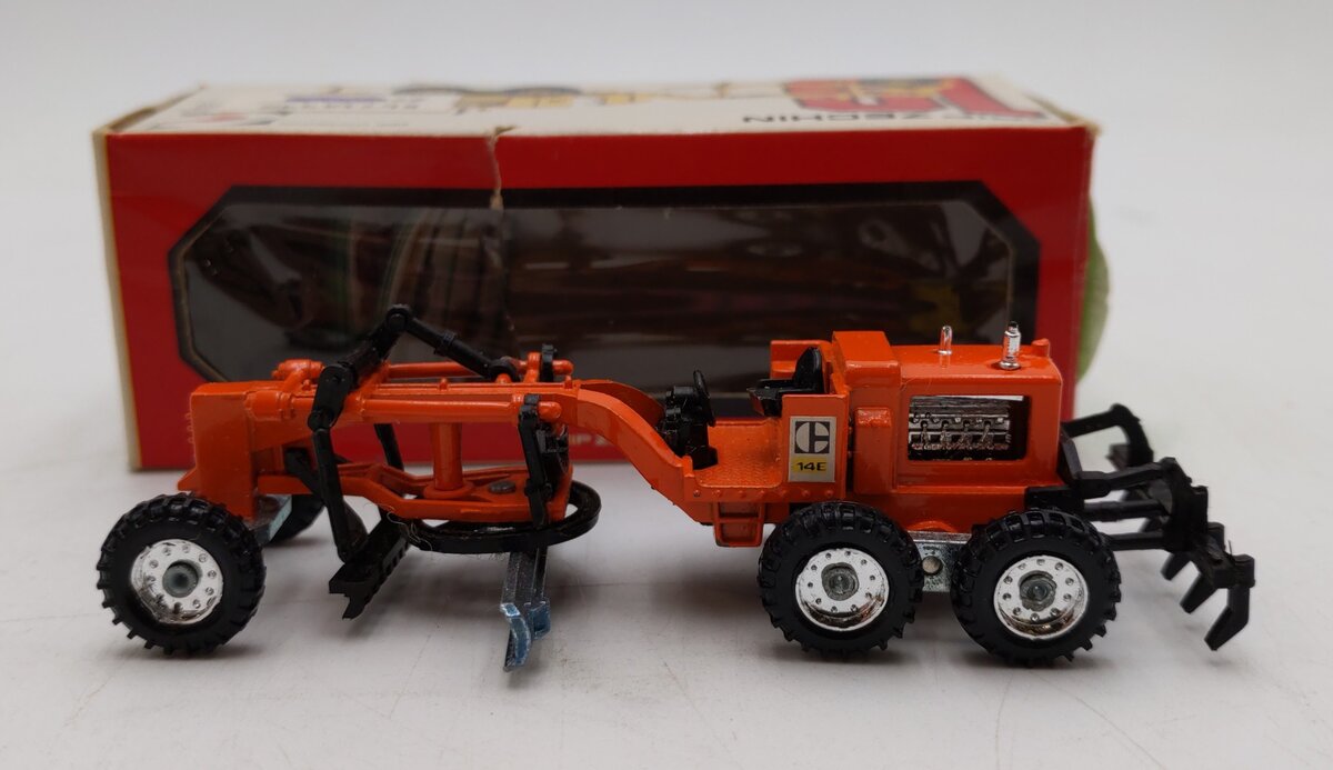 Grip Zechin 1:70 Scale #19 Caterpillar Motor Grader Grader LN/Box
