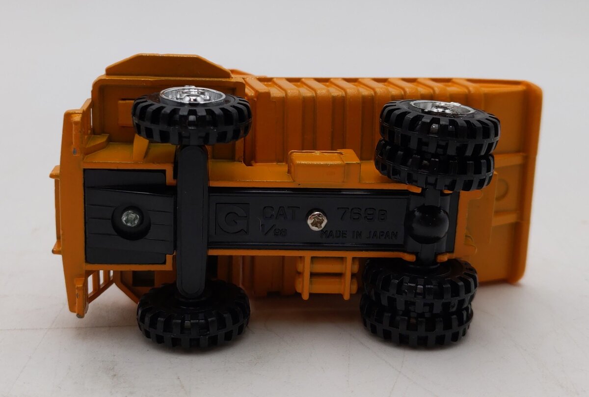 Grip Zechin 1:70 Scale #1 CAT Caterpillar Dump Truck LN/Box